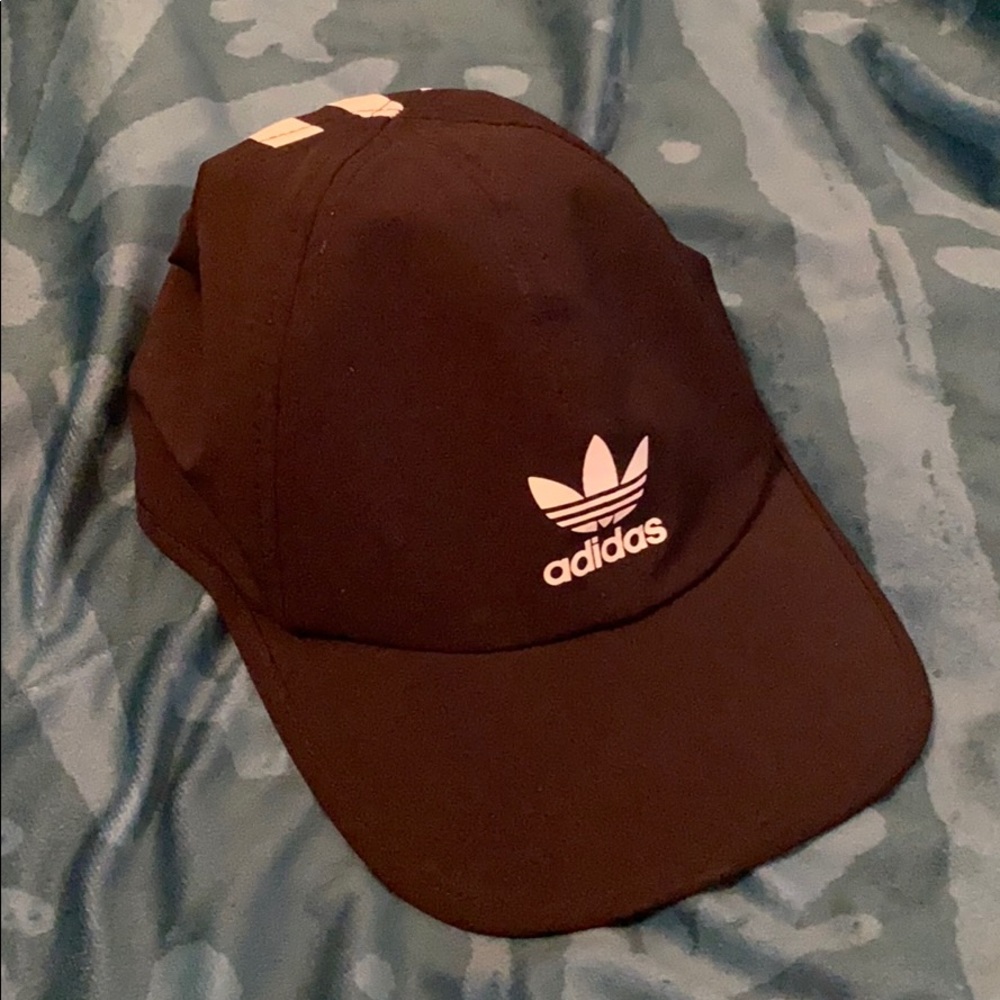 Women’s Adidas Snap Back